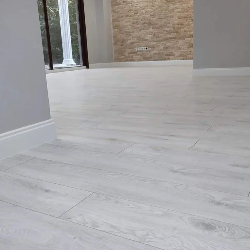 Piso Vinílico SPC Crema SPC101 - caja 12 unidades
